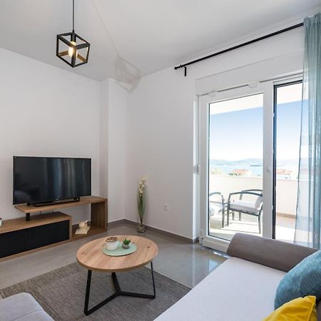 Crowonder Sun Dance Apartments With Heated Swimming Pool Seaview And Garden Свети-Филип-и-Яков Экстерьер фото