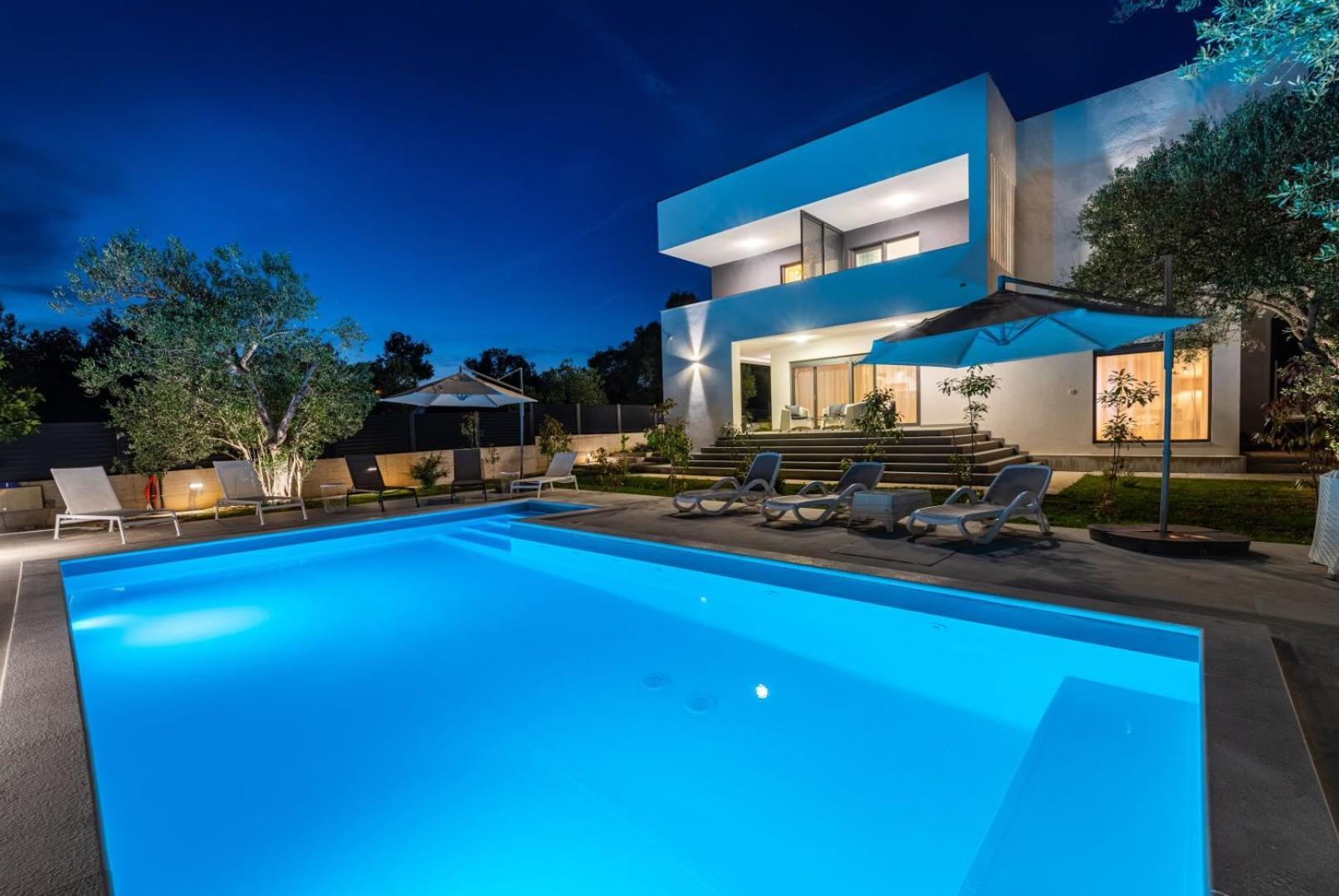 Crowonder Sun Dance Apartments With Heated Swimming Pool Seaview And Garden Свети-Филип-и-Яков Экстерьер фото
