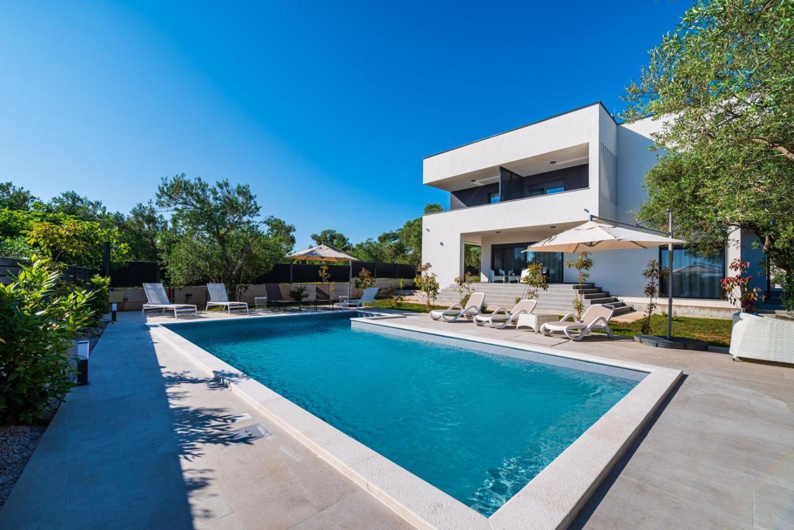 Crowonder Sun Dance Apartments With Heated Swimming Pool Seaview And Garden Свети-Филип-и-Яков Экстерьер фото
